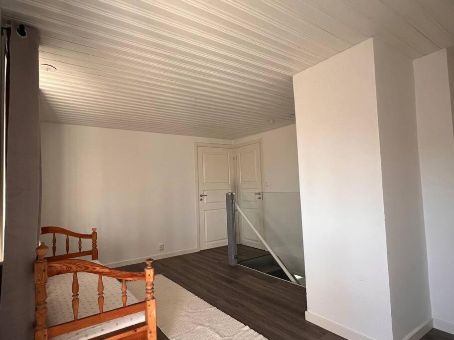 Lantlig Villa I Ljungbyhed מראה חיצוני תמונה